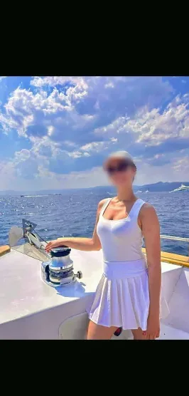 Aylin, 33