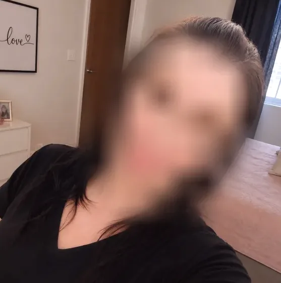 Barbara, 37