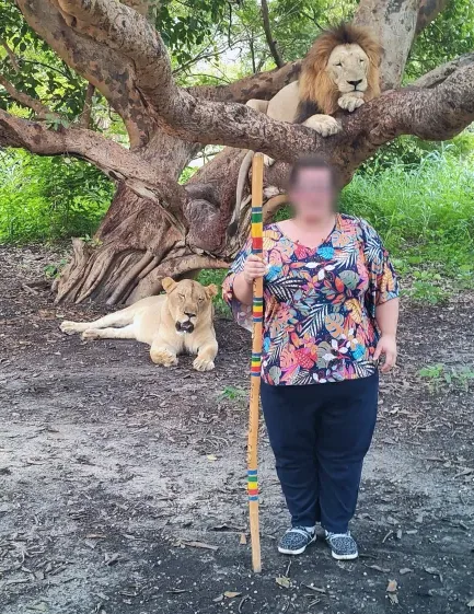 Nina, 31