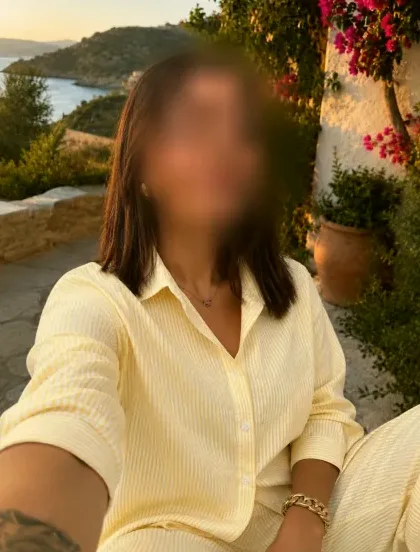 Patricia, 23